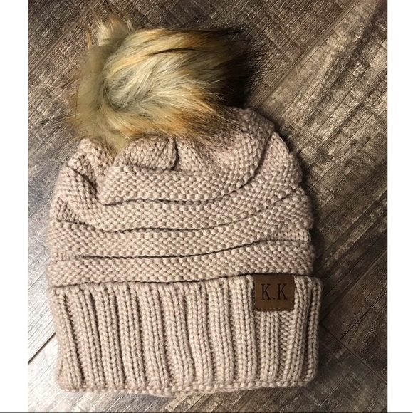 Women’s KK POM POM Beanie-Tan - Picture 1 of 2